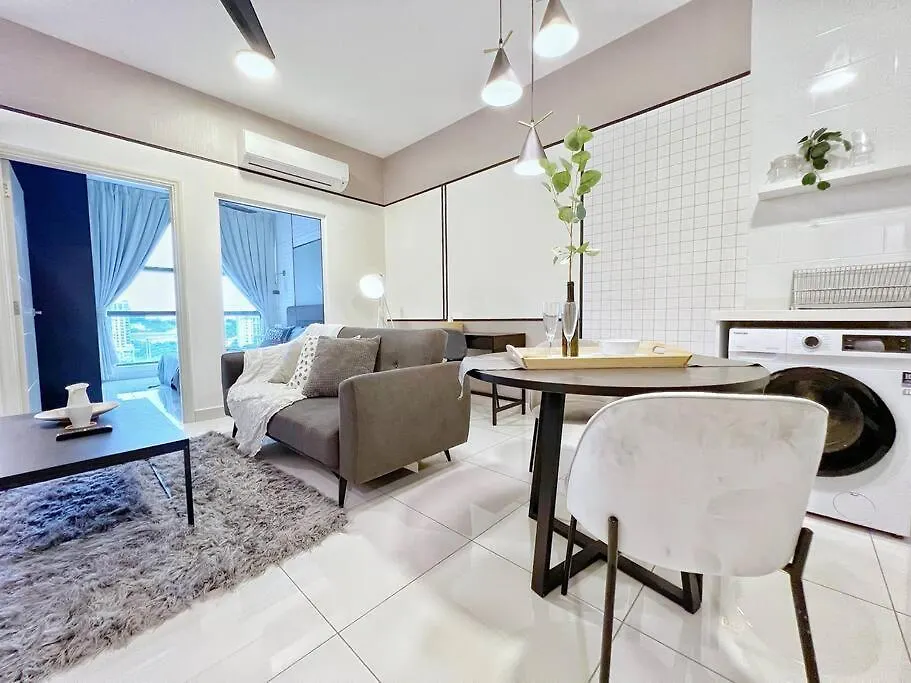 아파트 Arte Mont Kiara Soft & Warm 1Br Suites 쿠알라룸푸르 말레이시아